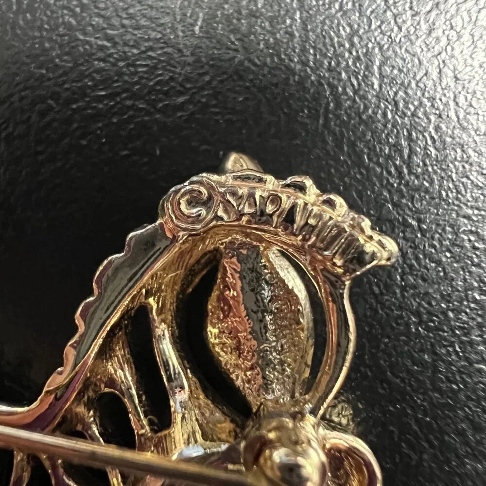 Vintage Sarah Coventry Zebra Brooch Open Gold Tone‎ Horse Figural Pin